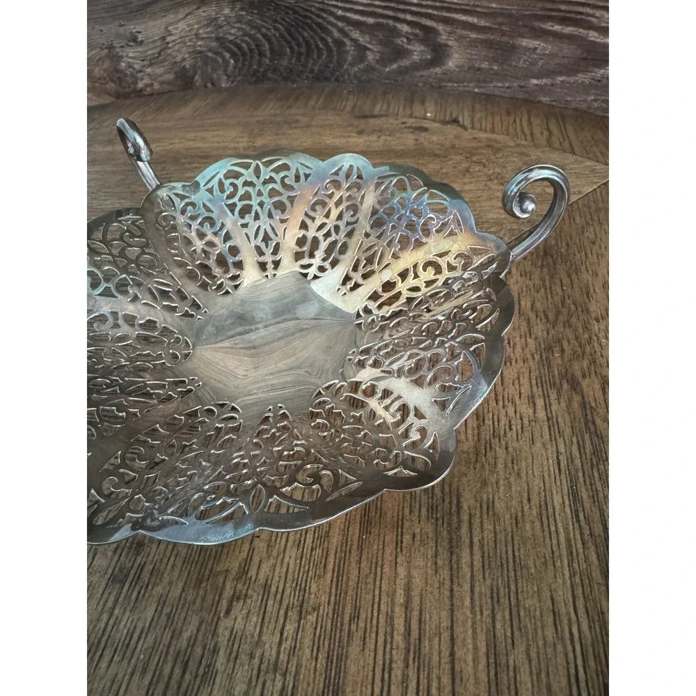 International Silver Co. 6 Inch Diameter Candy Dish, Lovelace. Jewelry,